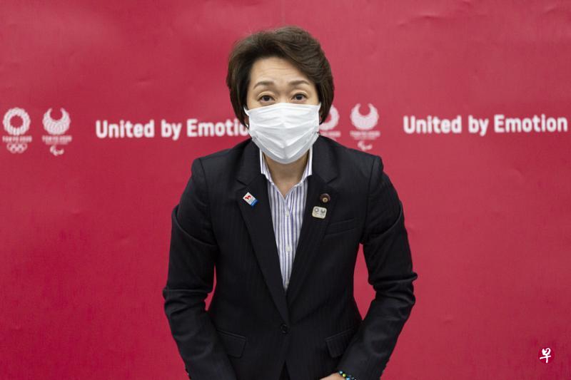 桥本圣子昨天以新任东京奥运组委会主席身份召开记者会。(彭博社) 桥本圣子昨天以新任东京奥运组委会主席身份召开记者会。(彭博社)