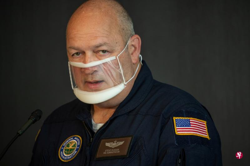 美国联邦航空局局长迪克森说:“去年3月存在的航空业,今天已不复存在。”(路透社) 美国联邦航空局局长迪克森说:“去年3月存在的航空业,今天已不复存在。”(路透社)