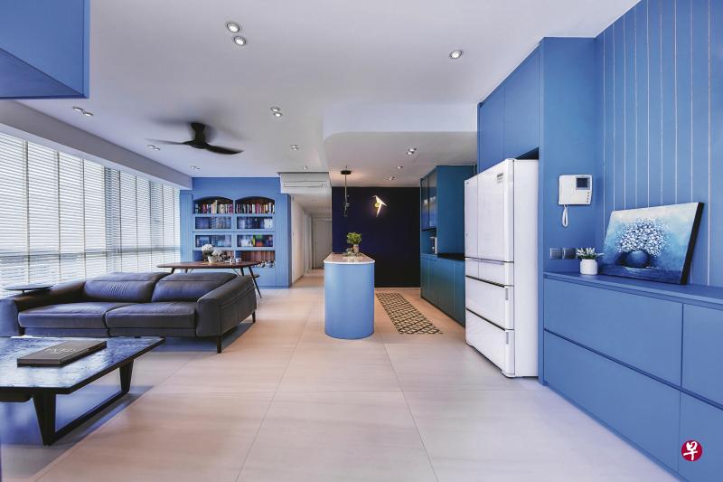 公共区域用白色、木色和三种蓝色混搭。 公共区域用白色、木色和三种蓝色混搭。