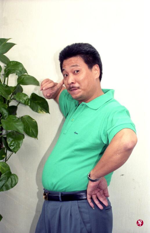 2月21日,吴孟达罹患肝癌入院抢救的消息就成为新闻头条。2月27日吴孟达去世后,有关他的消息连续两天占据了热搜榜的第一名;今日头条热榜前10条中,吴孟达占据了三条。(互联网) 2月21日,吴孟达罹患肝癌入院抢救的消息就成为新闻头条。2月27日吴孟达去世后,有关他的消息连续两天占据了热搜榜的第一名;今日头条热榜前10条中,吴孟达占据了三条。(互联网)