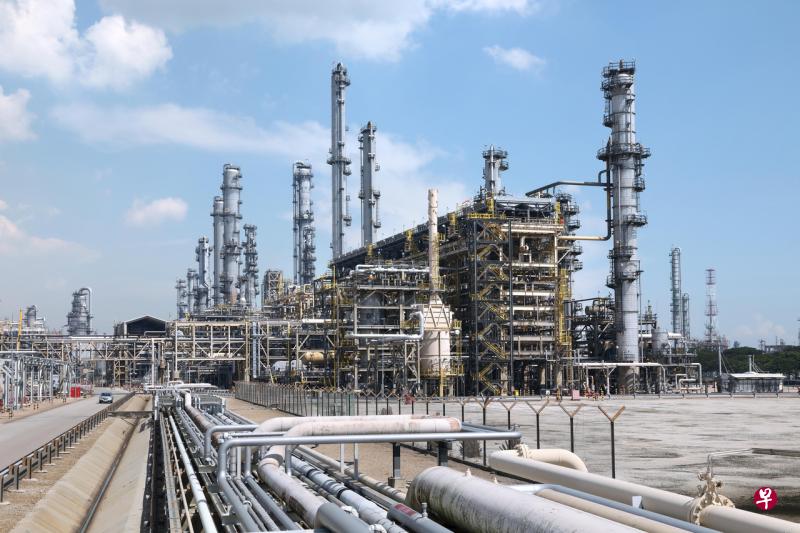 新加坡是埃克森美孚下游、化工和液化天然气(LNG)等业务的亚太中心,目前有约4000名员工。(埃克森美孚提供) 新加坡是埃克森美孚下游、化工和液化天然气(LNG)等业务的亚太中心,目前有约4000名员工。(埃克森美孚提供)