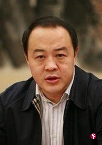 毛超峰曾任海南省常务副省长,目前是香港紫荆文化集团有限公司董事长。(互联网) 毛超峰曾任海南省常务副省长,目前是香港紫荆文化集团有限公司董事长。(互联网)