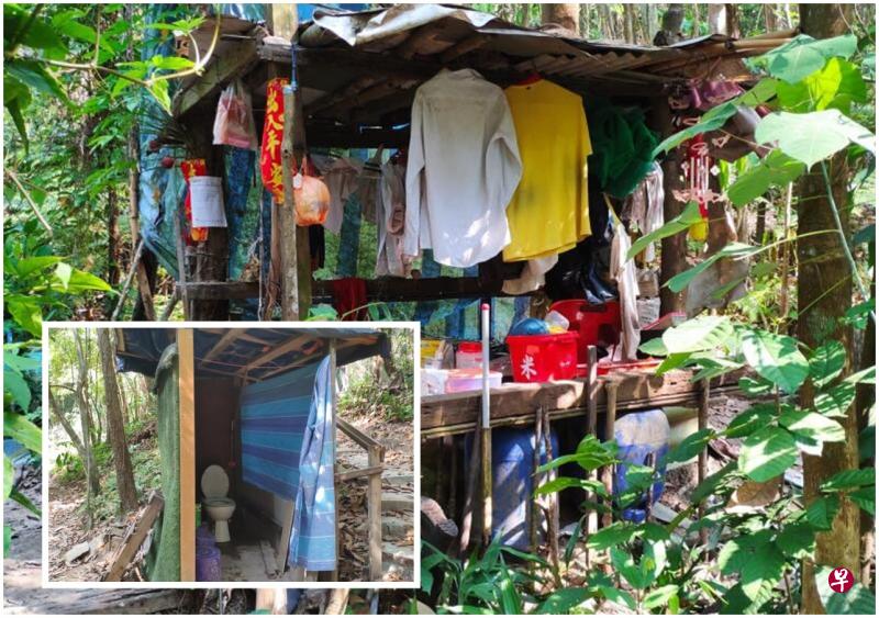 木屋的家具齐全,挂有几件衣服,桌上摆满日常用品,屋外搭建的厕所甚至有马桶。(受访者提供) 木屋的家具齐全,挂有几件衣服,桌上摆满日常用品,屋外搭建的厕所甚至有马桶。(受访者提供)