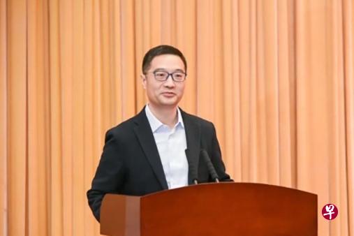 现年51岁的宁咏,在2019年出任中国进出口银行党委委员、副行长。(湖北省妇联官网) 现年51岁的宁咏,在2019年出任中国进出口银行党委委员、副行长。(湖北省妇联官网)