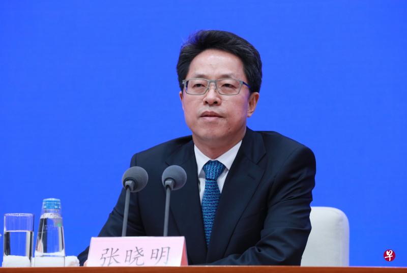 中国国务院港澳办副主任张晓明将香港当前问题定性为涉及夺权、颠覆和渗透的政治问题,强调“没有退让余地”。(中新社) 中国国务院港澳办副主任张晓明将香港当前问题定性为涉及夺权、颠覆和渗透的政治问题,强调“没有退让余地”。(中新社)