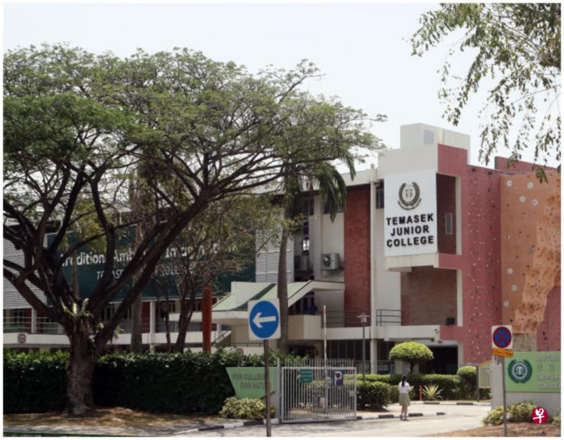 淡马锡初级学院43名教职员吃了午餐便当后感染肠胃炎,校方今早回复本报时证实,还有八人目前仍住院治疗,但情况稳定。(档案照) 淡马锡初级学院43名教职员吃了午餐便当后感染肠胃炎,校方今早回复本报时证实,还有八人目前仍住院治疗,但情况稳定。(档案照)