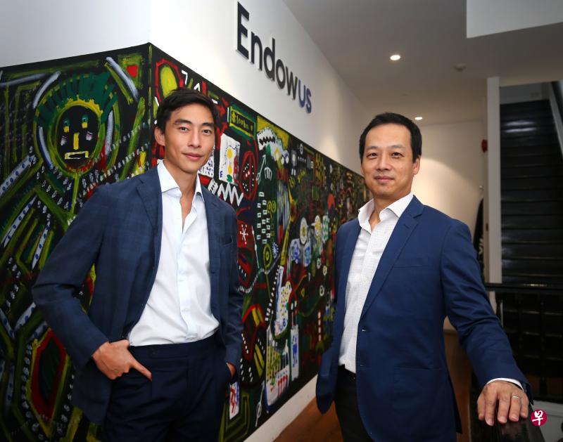 Endowus创始合伙人万振邦(左)和首席投资官李山姆(萧紫薇摄) Endowus创始合伙人万振邦(左)和首席投资官李山姆(萧紫薇摄)