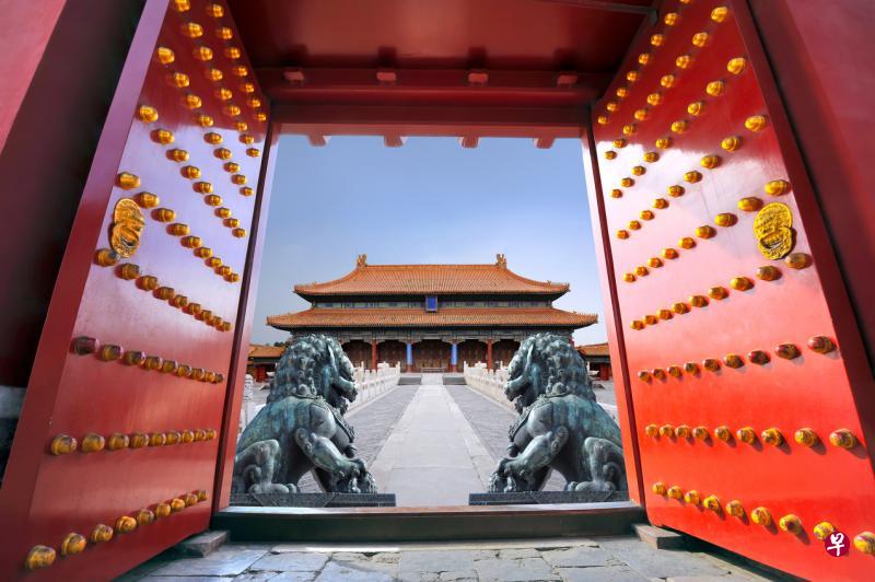 《哈佛新编中国现代文学史》主编王德威教授强调这套文学史的包容性,除了题材广泛,对“中国”的时空范围定义也采取宽容的立场。(iStock图片) 《哈佛新编中国现代文学史》主编王德威教授强调这套文学史的包容性,除了题材广泛,对“中国”的时空范围定义也采取宽容的立场。(iStock图片)