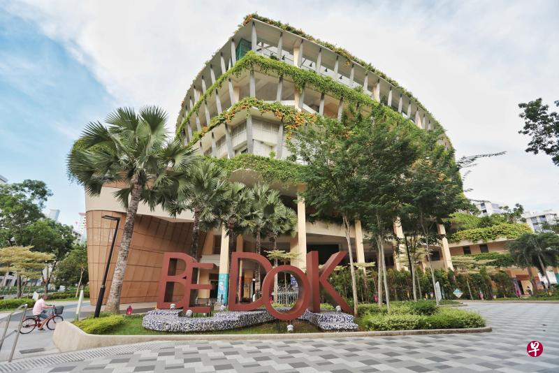 位于勿洛中心的勿洛心动大厦集合不同设施在同一个屋檐下，带给居民方便。 （徐颖荃摄）