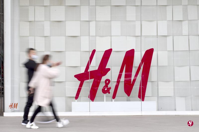 针对知名服装品牌H&M等抵制新疆棉花,中国棉花协会周四表示坚决支持新疆棉花(中新社) 针对知名服装品牌H&M等抵制新疆棉花,中国棉花协会周四表示坚决支持新疆棉花(中新社)