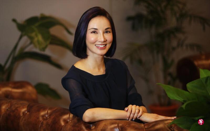 郑雪儿注重养生,保养得宜。(蔡家增摄) 郑雪儿注重养生,保养得宜。(蔡家增摄)