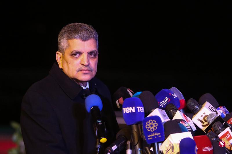 苏伊士运河管理局主席拉比耶透露,苏伊士运河恢复通航后,截至3月31日中午,已有285艘货船顺利通过运河,而其余等候通过运河的175艘货轮将在4月2日前全部通过。(彭博社) 苏伊士运河管理局主席拉比耶透露,苏伊士运河恢复通航后,截至3月31日中午,已有285艘货船顺利通过运河,而其余等候通过运河的175艘货轮将在4月2日前全部通过。(彭博社)