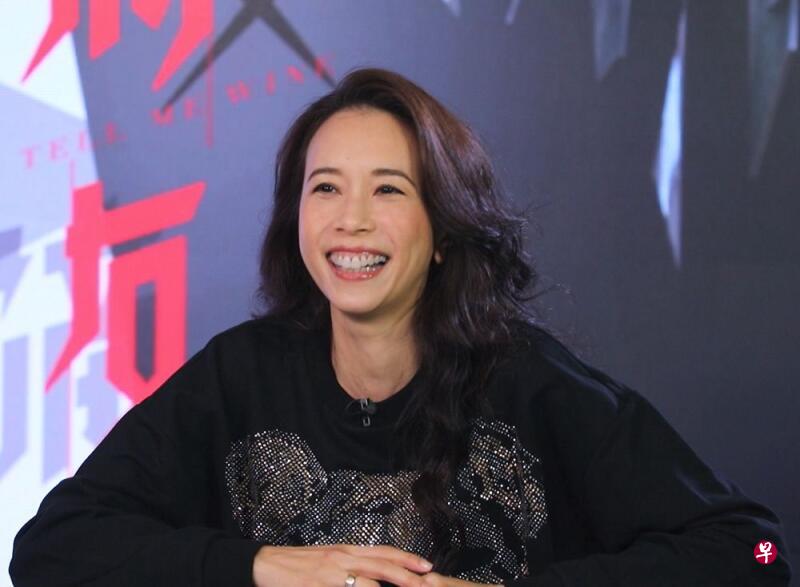 莫文蔚说自己是张国荣的“世上第一个粉丝”。 莫文蔚说自己是张国荣的“世上第一个粉丝”。