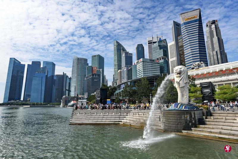 近四成国人相信新加坡下来六个月的经济表现将更为强劲。(档案照) 近四成国人相信新加坡下来六个月的经济表现将更为强劲。(档案照)