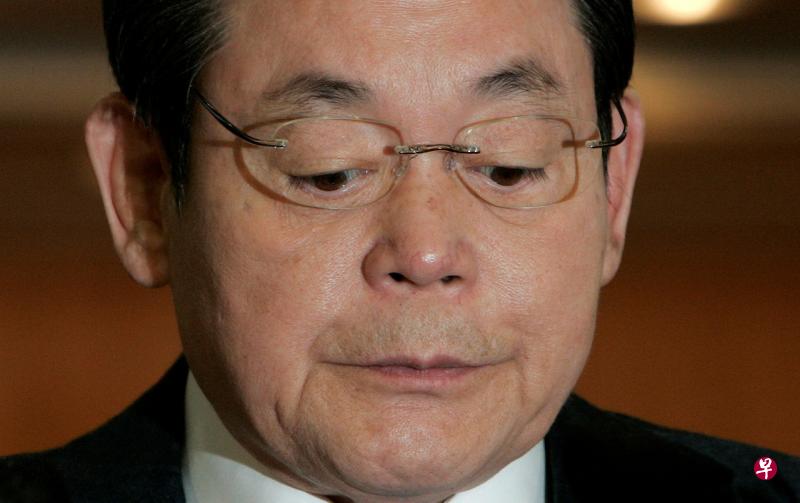 三星集团总裁李健熙于去年10月25日去世,享年78岁。(路透社) 三星集团总裁李健熙于去年10月25日去世,享年78岁。(路透社)