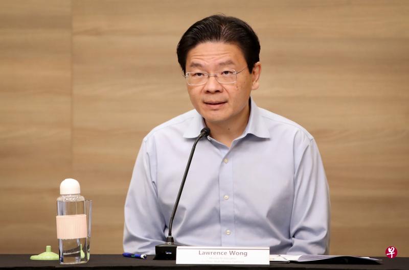 黄循财指出,新加坡不能长时间关闭边境,我国资源匮乏,而且需要外籍劳工从事建设和医疗服务等工作等必要服务。(通讯及新闻部提供) 黄循财指出,新加坡不能长时间关闭边境,我国资源匮乏,而且需要外籍劳工从事建设和医疗服务等工作等必要服务。(通讯及新闻部提供)
