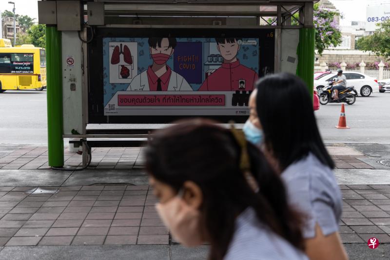 过去一周,东南亚地区新增确诊病例数增长6%;泰国目前正面临第三波疫情。(彭博社) 过去一周,东南亚地区新增确诊病例数增长6%;泰国目前正面临第三波疫情。(彭博社)