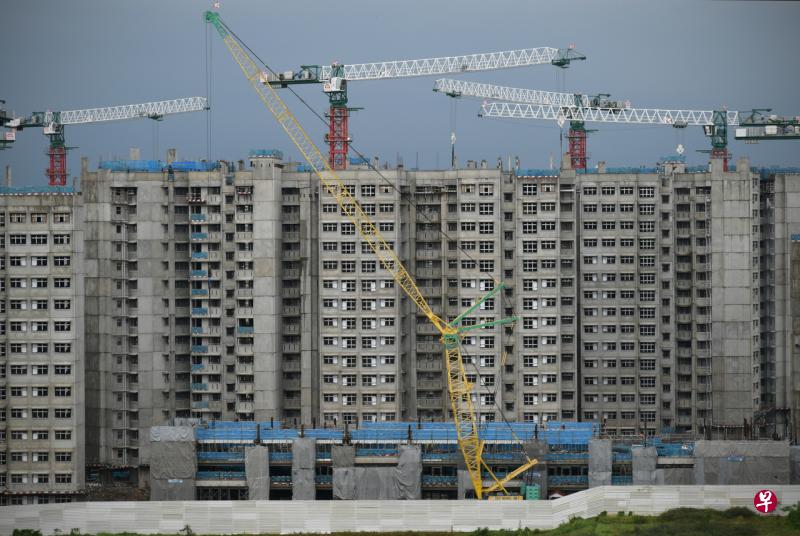 建屋局本次推出的3879个预购组屋单位中,约四成位于红山和芽笼两个成熟市镇,其余在兀兰和登加。(档案照片) 建屋局本次推出的3879个预购组屋单位中,约四成位于红山和芽笼两个成熟市镇,其余在兀兰和登加。(档案照片)