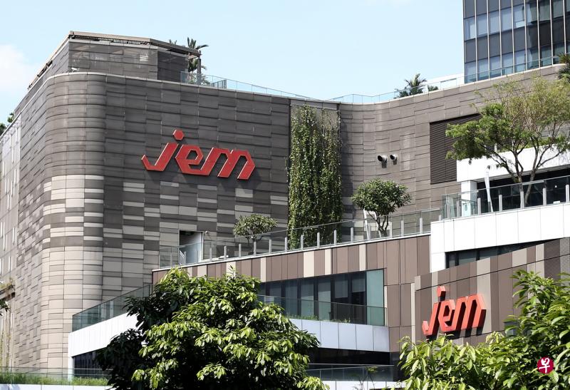 我国5月25日新增30起冠病确诊病例,其中裕廊东Jem和西城购物商场感染群再增两起。(陈渊庄摄) 我国5月25日新增30起冠病确诊病例,其中裕廊东Jem和西城购物商场感染群再增两起。(陈渊庄摄)