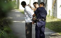 内政部长指出，有500至600名逾期居留者仍然逍遥法外。（档案照片）